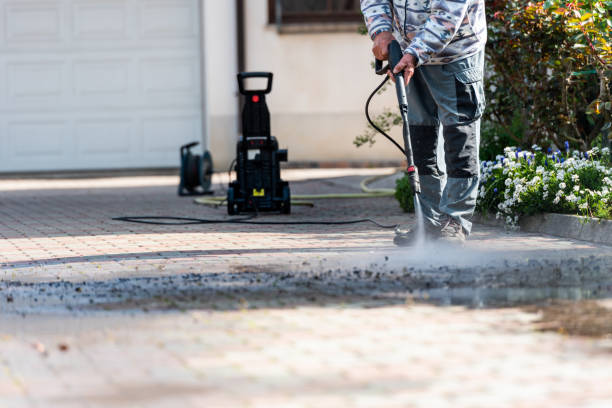 Why Choose Our Certified Pressure Washing Experts for Your Project Needs in El Centro, CA?