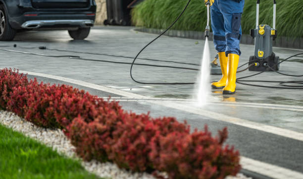 Why Choose Our Certified Pressure Washing Experts for Your Project Needs in El Centro, CA?